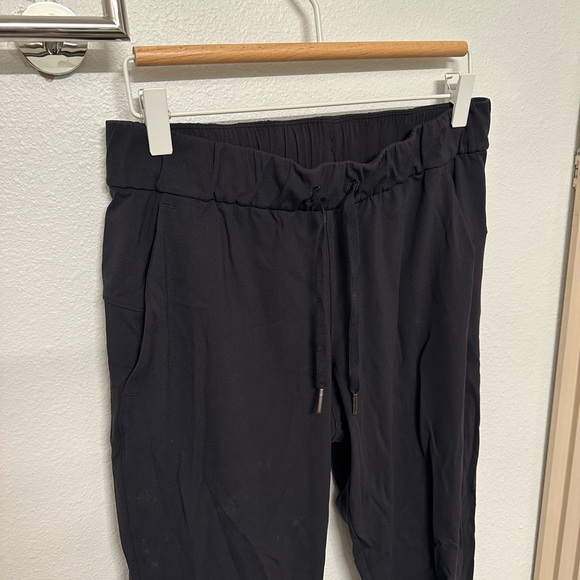 Lululemon joggers - Picture 2 of 8